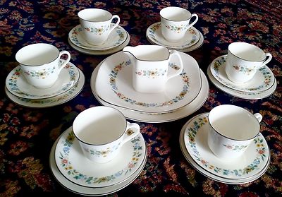 Vintage (1960s) Royal Doulton “Pastorale” 21 Piece Bone China Tea