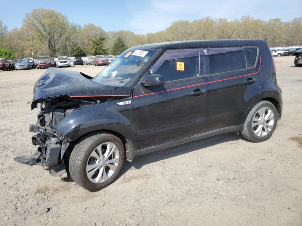 Used Rear Right Door Assembly Rear Side fits: 2016 Kia Soul electric R. w/privac Foto 2 de 4
