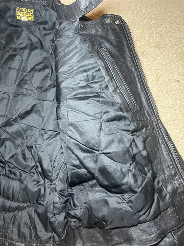 Giacca pelle nera Protech vintage uomo motociclista moto con toppa Triumph taglia 42! - Foto 14 di 24