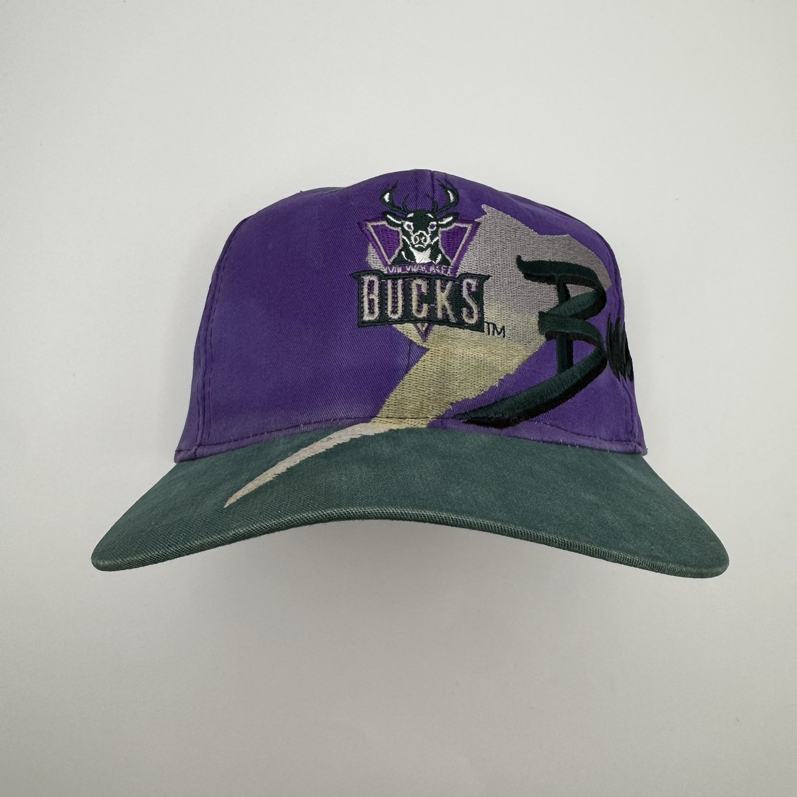 Vintage Drew Pearson NBA Milwaukee Bucks SnapBack Hat “Read Description”