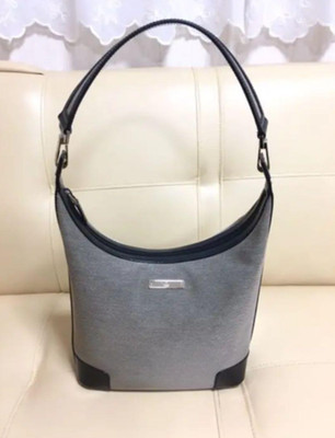 GUCCI Shoulder Bag Canvas Gray Women's 9.4in x 11.4in Authentic Pre-owned JAPAN
