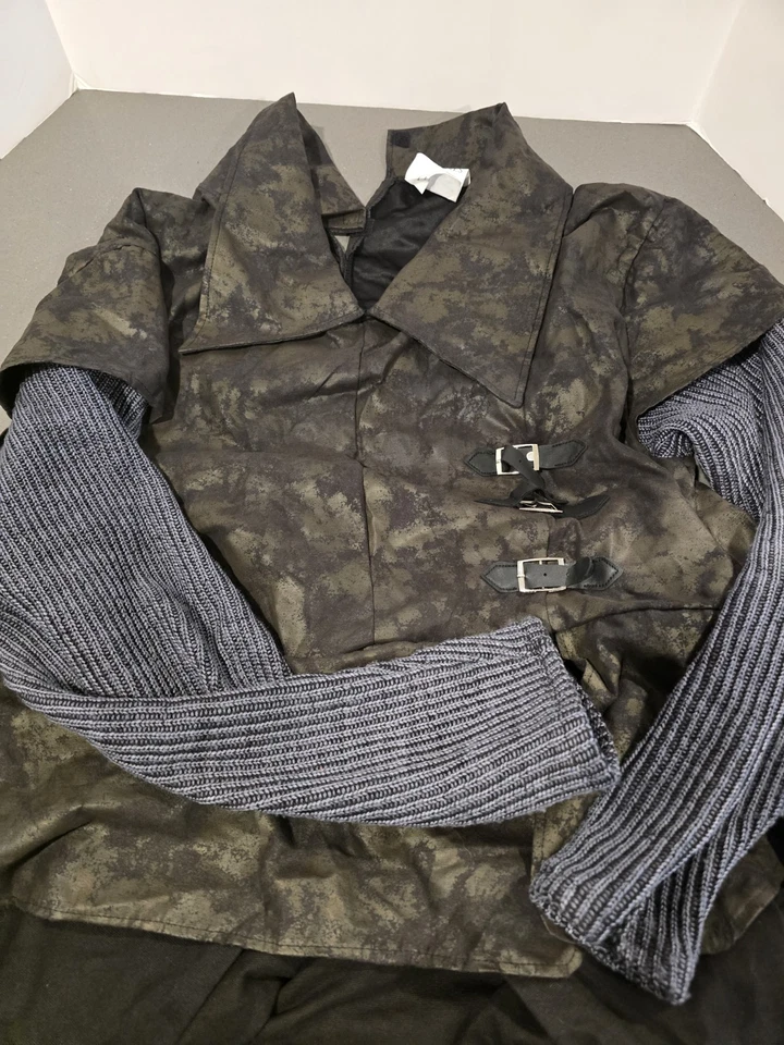 Jon Snow Costume HBO Game of Thrones Cloak Wig Shirt Boot Covers Halloween Adult - Image 4 of 4