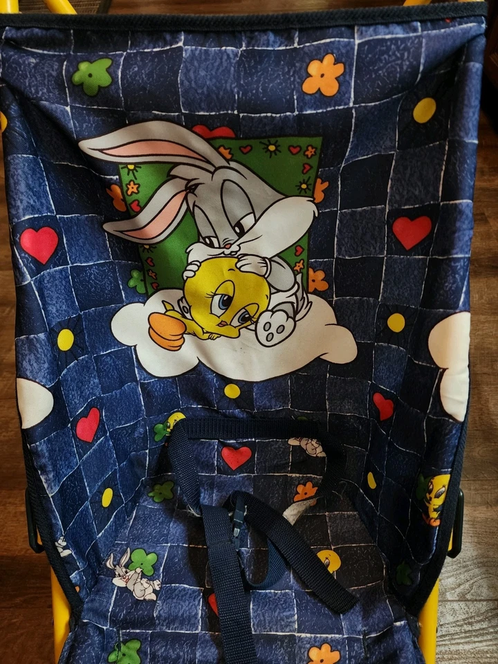 Baby Looney Tunes Unbrella Stroller Tweety Bird Bugs Bunny Excellent Condition - Image 2 of 4