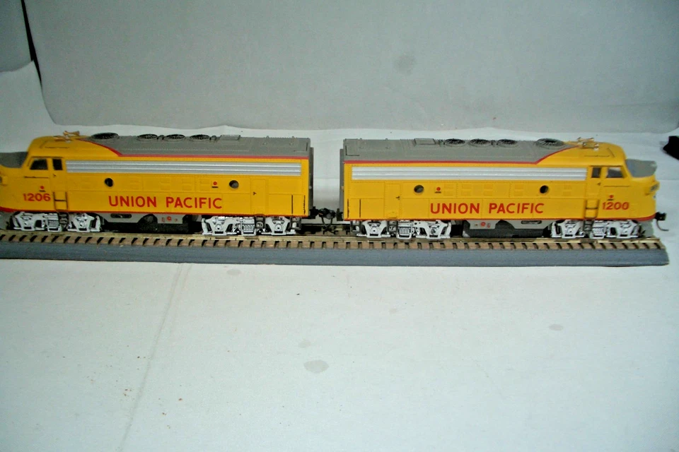 Bachmann Plus Union Pacific # 1200 & 1206 EMD F7A Diesels Both Powered - Image 3 of 4