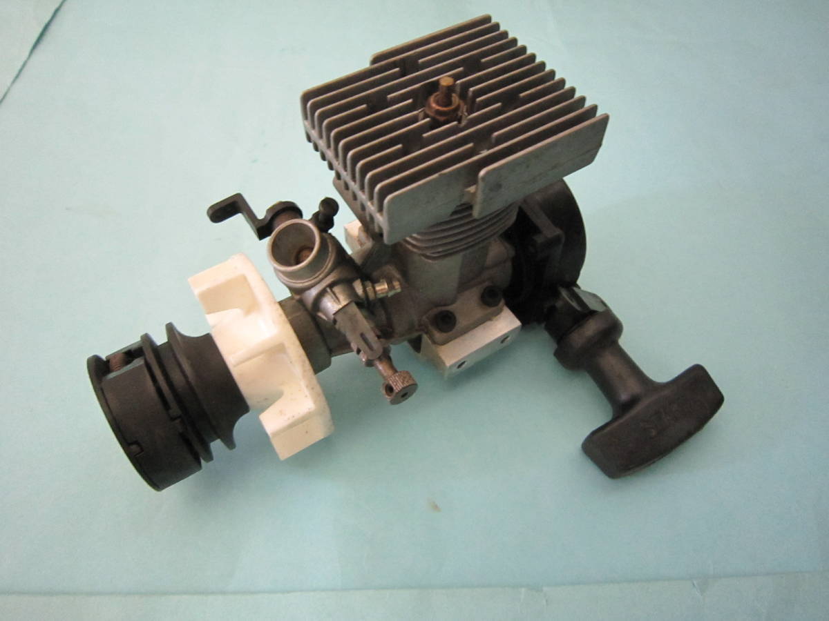 OS MAX32F-HS  未使用品 O.S. MAX 32F-H O.S. MAX 32 SX Engine RC Helicopter Set of 4