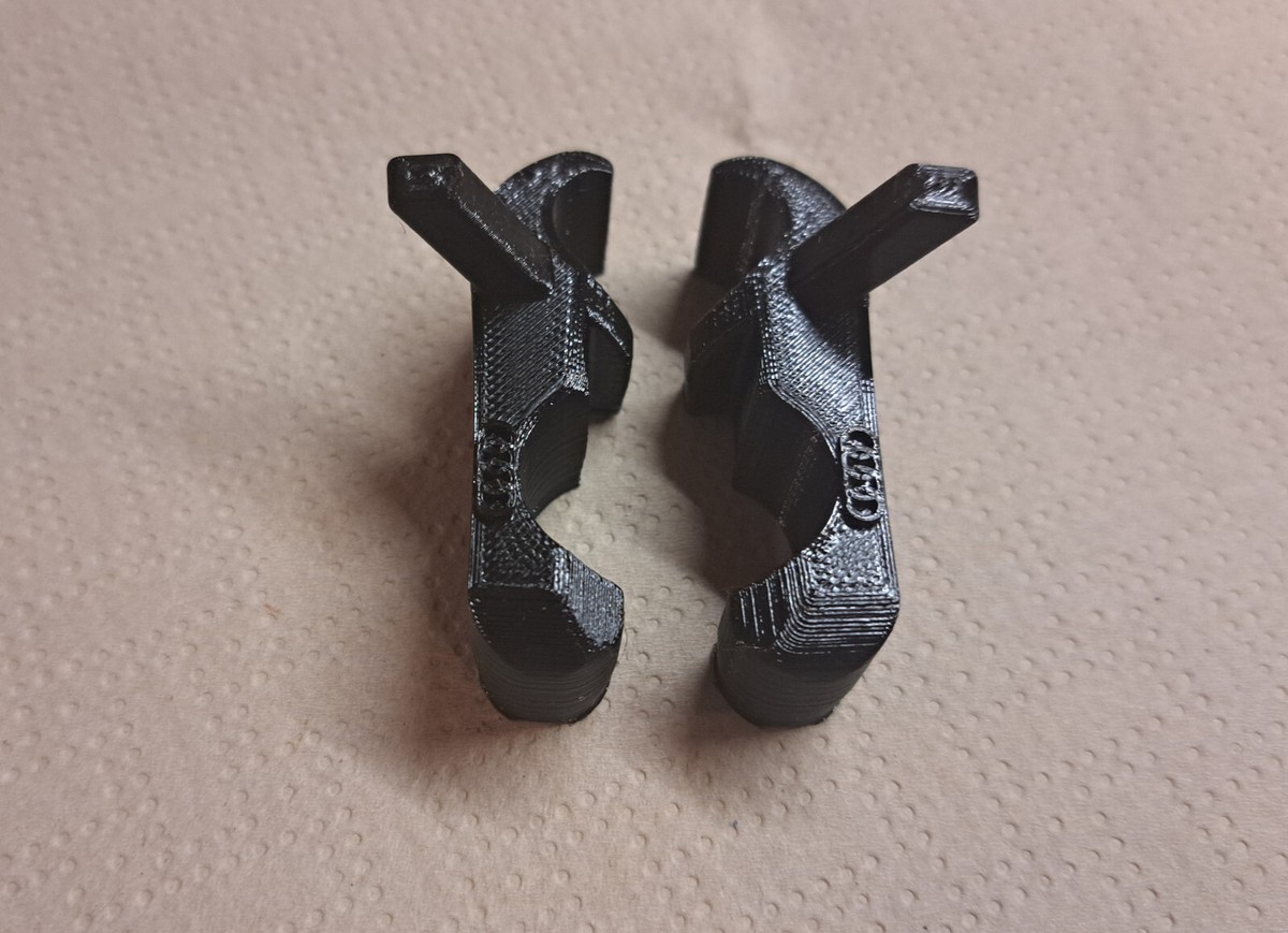 Support Pour Chapeau De Coffre Audi Q3 – Goupille De Réparation Compatible 8U0863880L, Fabriqué En Italie