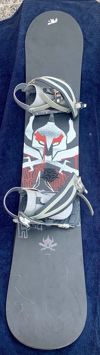 Rare Atomic Hatchet 152cm Snowboard With Ride LS Series Rare Atomic Hatchet 152cm Snowboard With Ride LS Series