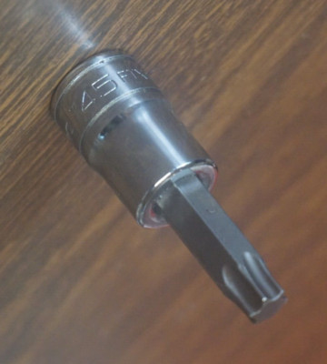 Super SNAP ON #FTX45E TORX T45, Bit & SOCKET DRIVER Standard Length - CLEAN