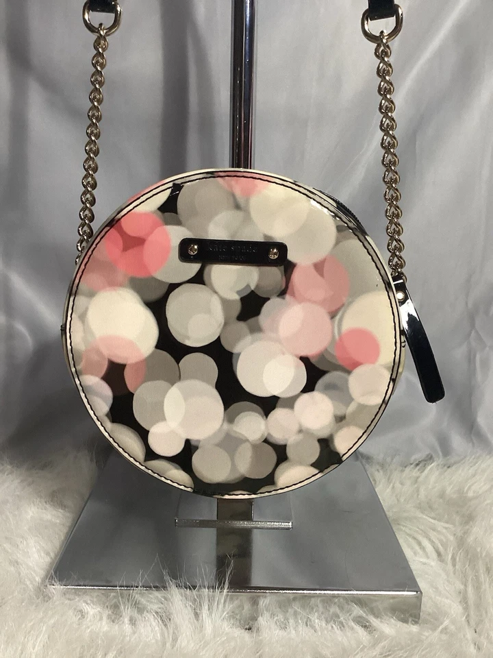 Lindo bolso bandolera Kate Spade Cherry Terrace redondo charol novedad 67 Foto 2 de 4