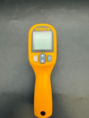 Fluke 59 MAX Portable Handheld Backlit LCD Display Infrared Thermometer Yellow