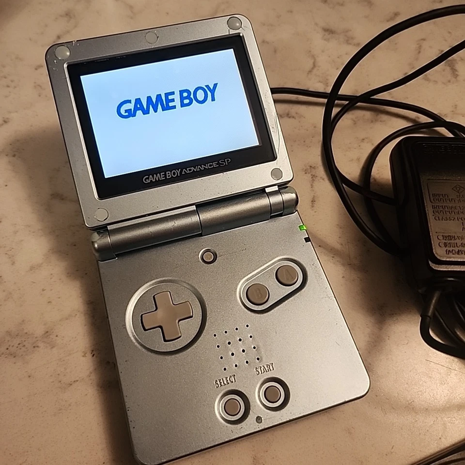Nintendo Game Boy Advance GBA SP AGS-101 Pearl Blue Console TESTED - Image 2 of 4