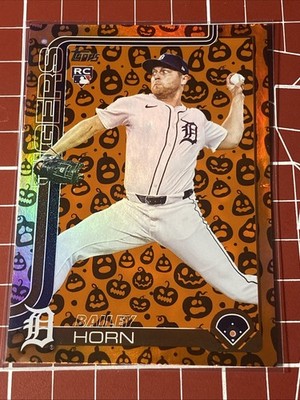 2025 Topps Update Series - Bailey Horn #US162 Jack-O'-Lantern Foil (RC)