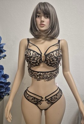 Victoria s Secret Leopard Strappy Lingerie Set M-DD Bra & M Panty NWT