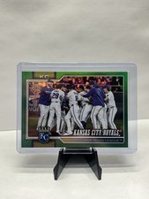 2026 Topps Series 1 Green /99 Kansas City Royals #34 Team Card