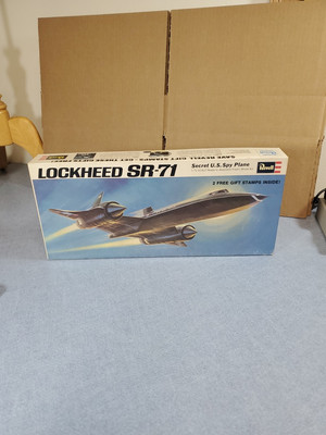 LOCKHEED SR-71; Revell #H-212:200 1:72 scale 1967 vintage Secret US Spy Plane