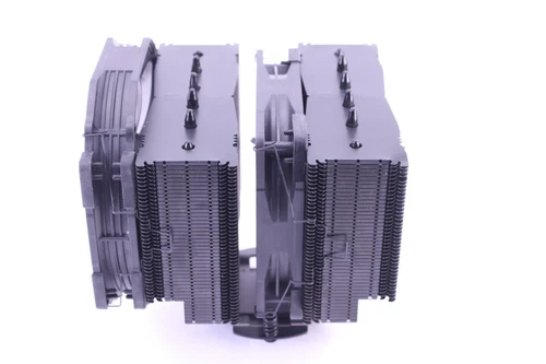 Noctua NH-D15 chromax.Black, Dual-Tower CPU Cooler (2 x 140mm Fans, Black)