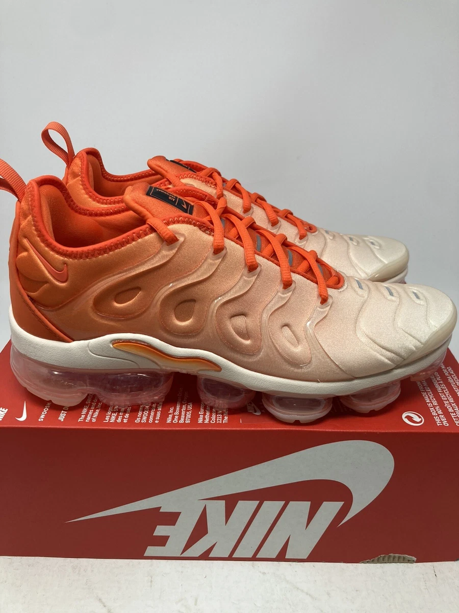 Nike air vapormax plus top women's black and red