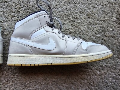 nike air jordan 1 retro mid desert sand
