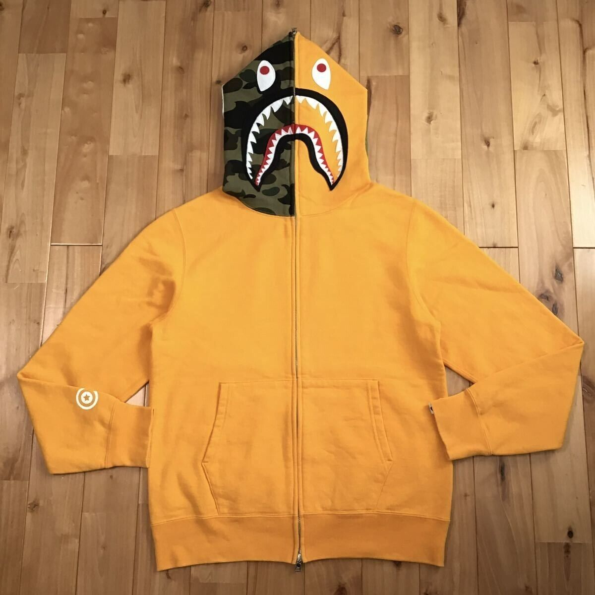 BAPE Shark full zip hoodie 1st camo green x orange A Bathing BAPE Shark full zip hoodie 1st camo green x orange A Bathing