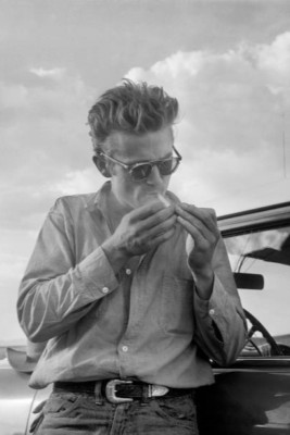 James Dean während der Dreharbeiten zu Giant 1955 4x6 FOTO 