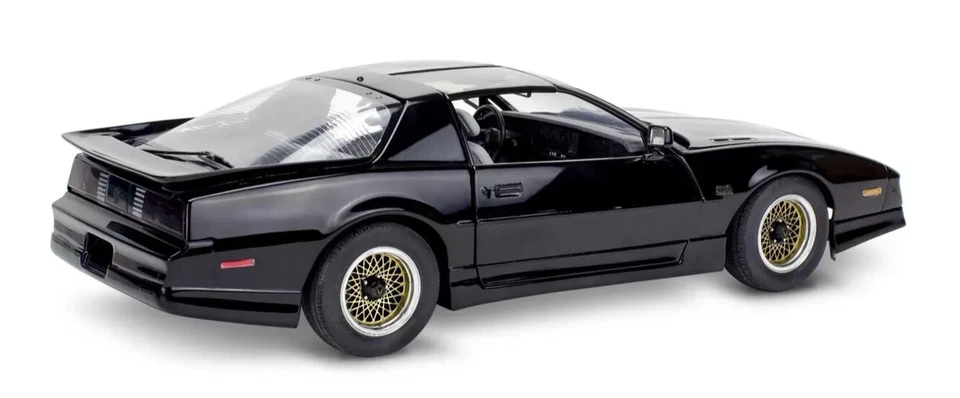 PONTIAC FIREBIRD GTA 1/16 1987 KIT DI MONTAGGIO REVELL - Immagine 3 di 4
