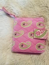 Womens pocket wallet VERA BRADLEY bermuda pink paisley ID window 