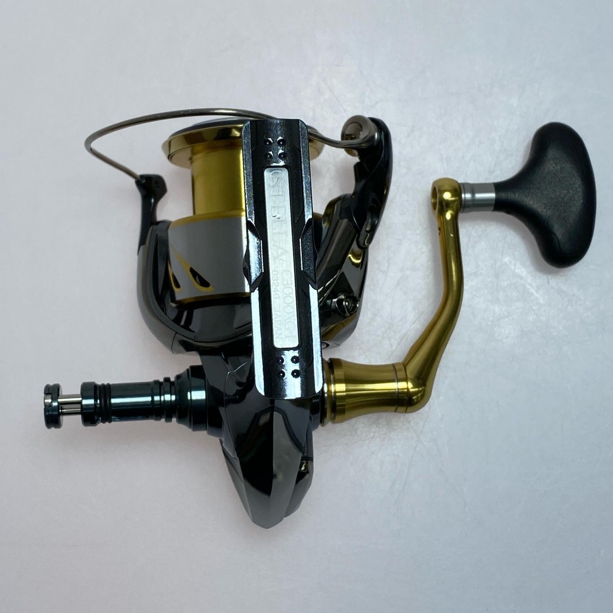 SHIMANO - §§SHIMANO シマノ 14ステラ C3000XG ゴメクサススタンド付 03246 スピニングリール 程度B SHIMANO】【ハンドルノブカスタム】シマノ『14ステラC3000XG