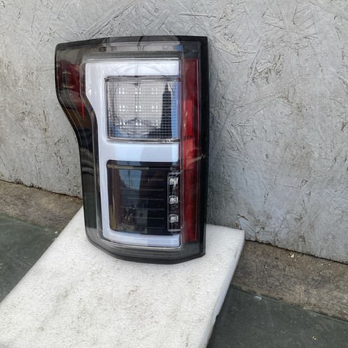 2015–2017 Ford F150 aftermarket taillight driver side left LH used - Picture 3 of 24