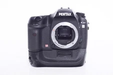 K20D 14.6MP Digital SLR with Shake Reduction (Body Only)