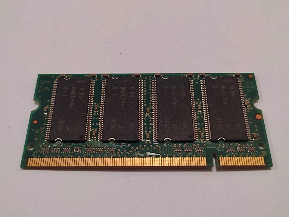 Micron Technology Inc. DDR SDRAM 256MB 200SODIMM -MT8VDDT3264HG-335G3 Memoria OK Foto 4 de 4