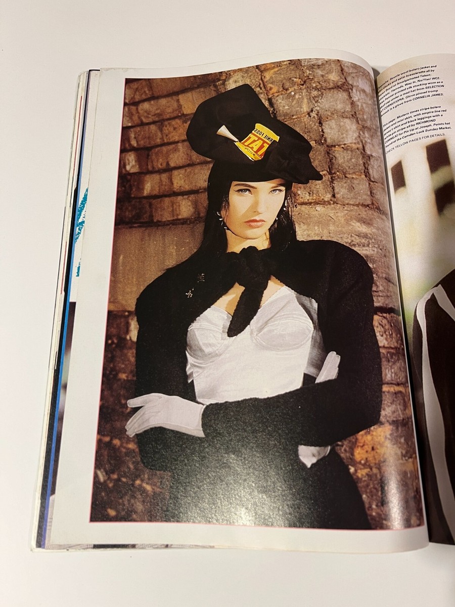 i-D Magazine N°31 NOV 1985 i-D Magazine N°31 NOV 1985 London Fashion Art Design TABOO