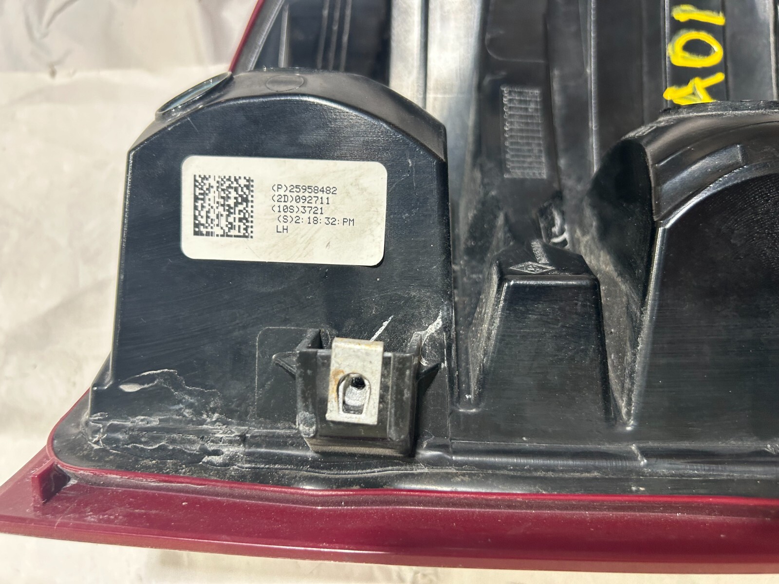 2007-2013 Chevy Silverado / GMC Sierra Left Taillight Driver Side LH ...