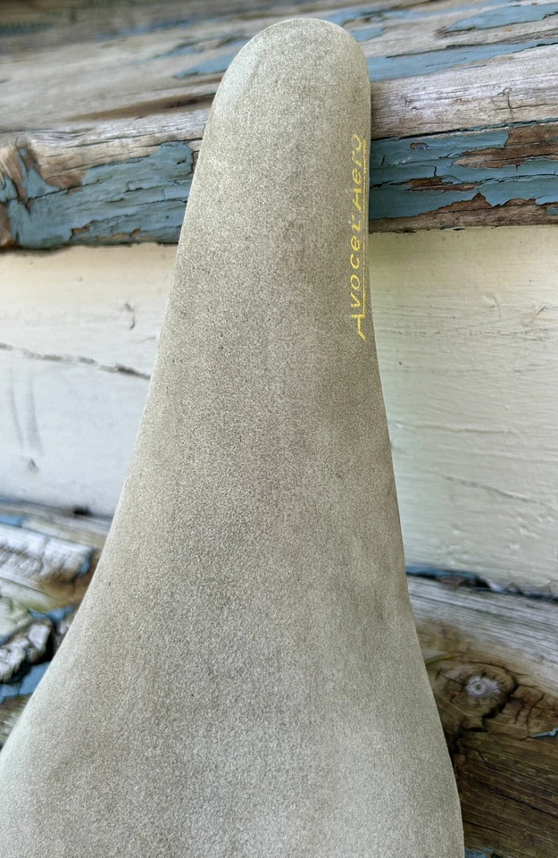 Sillín Avocet Aero Bicicleta De Colección Antigua Escuela BMX Gamuza Cuero Asiento Pista Carreras Foto 3 de 4