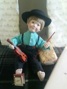 amish porcelain dolls