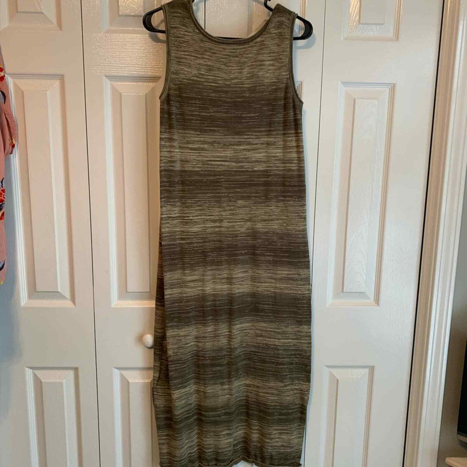 Massimo Dutti Sleeveless Sweater Dress 