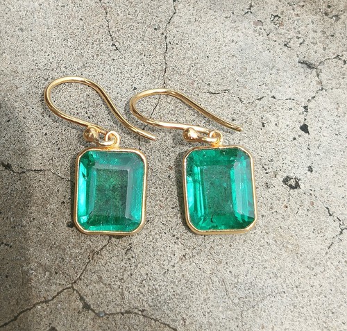 14k Solid Gold Lab-Created Colombian Emerald Gemstone Handmade Beautiful Earring - Picture 4 of 5