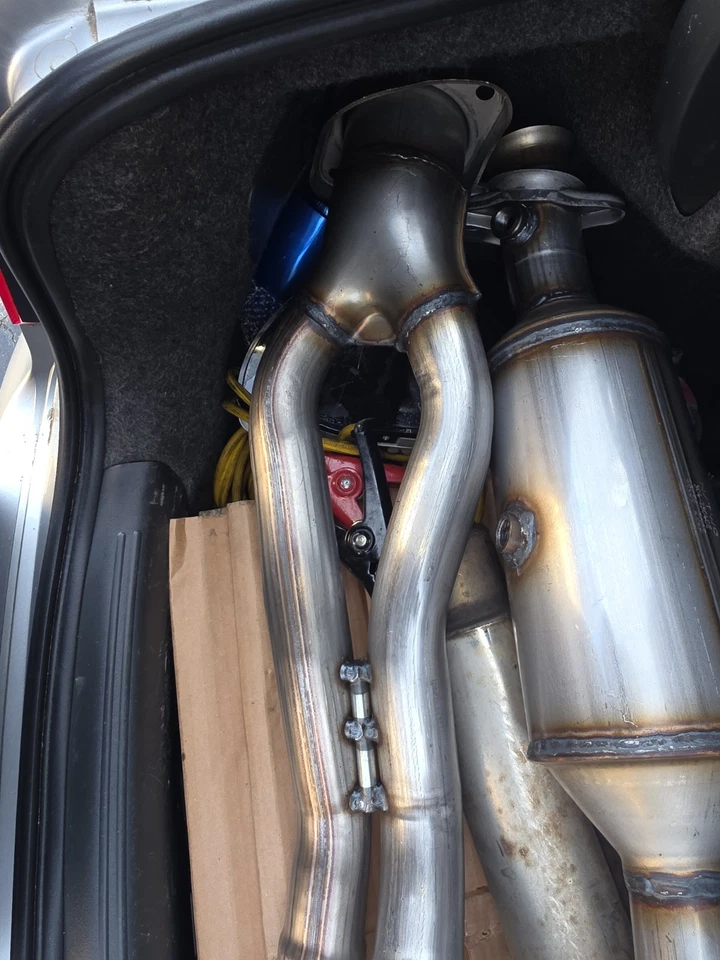 Convertidor catalítico delantero para Ford Transit-150 Transit-250 Transit-350 2015-2019 Foto 3 de 4