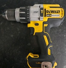 Dewalt Bundle Combi Drill DCD996 Impact Driver DCF809 Grinder DCG405
