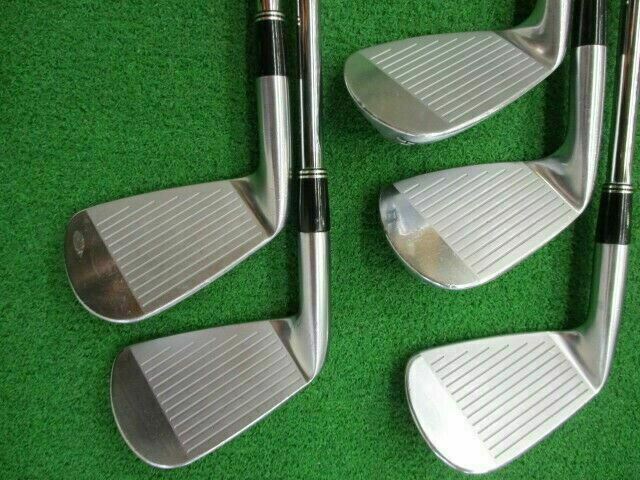 ＴＯＵＲＳＴＡＧＥ　Ｘ－ＢＬＡＤＥ７０７ Bridgestone TourStage X-BLADE 707 5Pcs NSPROWF Stiff Flex IRON SET