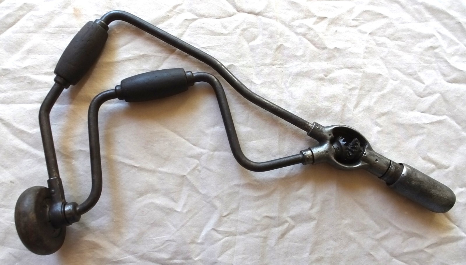 Vintage used MILLERS FALLS HAND AUGER CORNER BIT BRACE DRILL