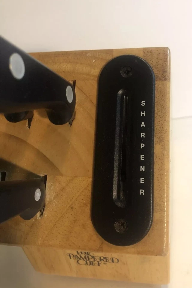 Juego de cuchillos de chef mimados 5 ranuras madera con afilador incorporado cuchillos clásicos Foto 3 de 4