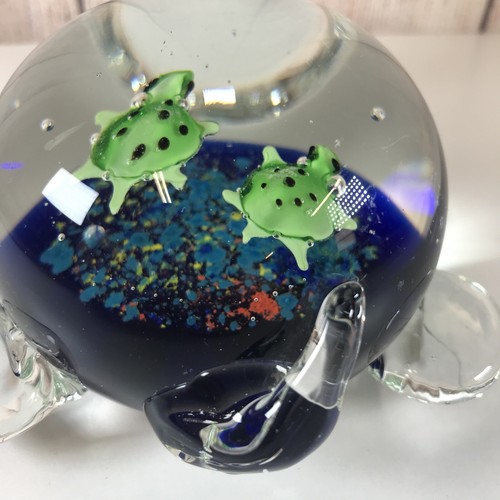 Art Glass Sea Turtle With Babies Figurine Paperweight 5.5 Inches - Picture 3 of 6