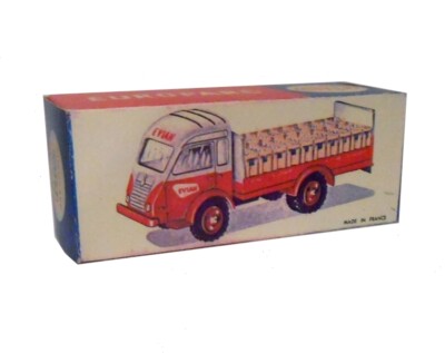 CIJ 3.94 Renault 2.5 Ton Evian Repro Box