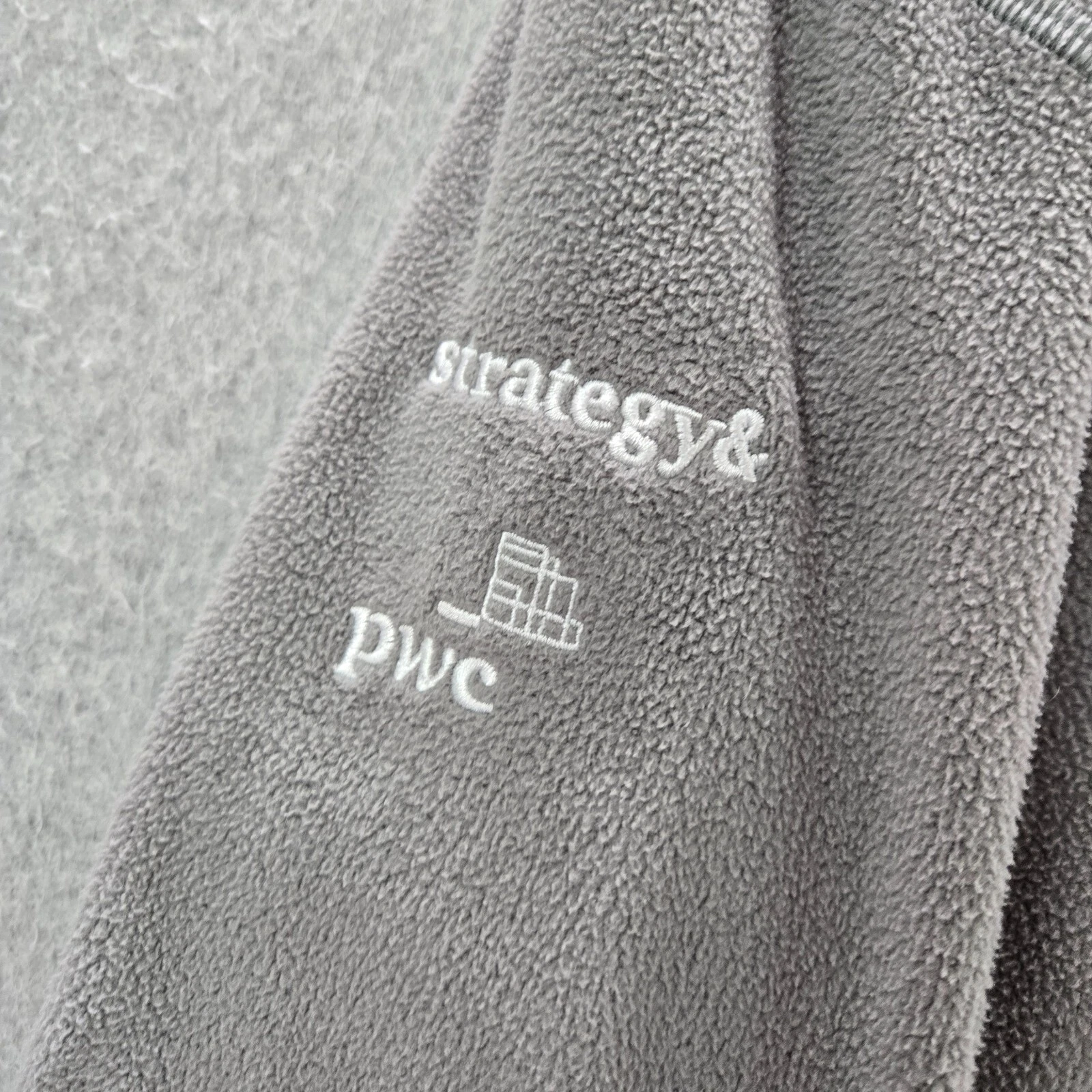 patagonia micro d logo pockets full zip long sleeve jacket
