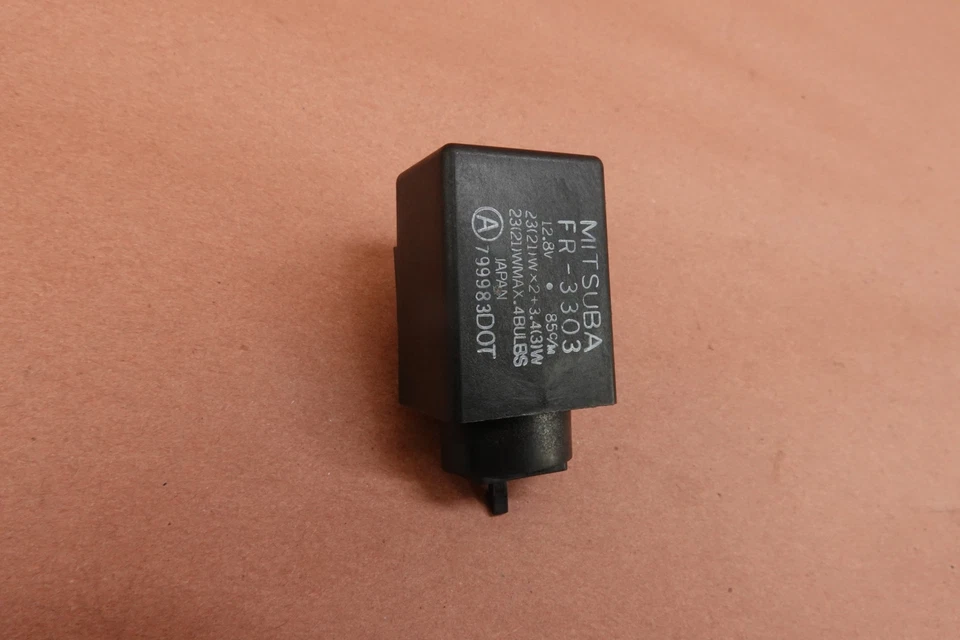 Relé intermitente intermitente señal de giro Honda Super Hawk 1000 VTR1000 2001-2005 Foto 4 de 4