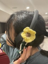 crochet buttercup headphone attachments (cheaper on etsy!!)