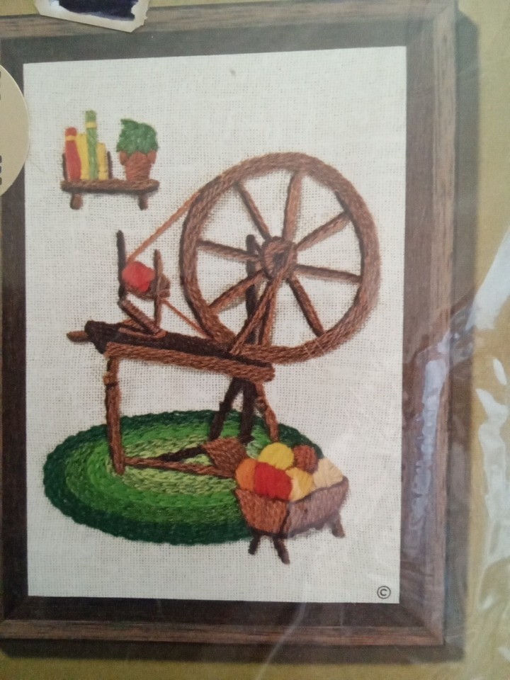 Kit De Broderie Vintage Sunset Stitchery – The Unicorn's Kingdom #2745, Laine, 16x20