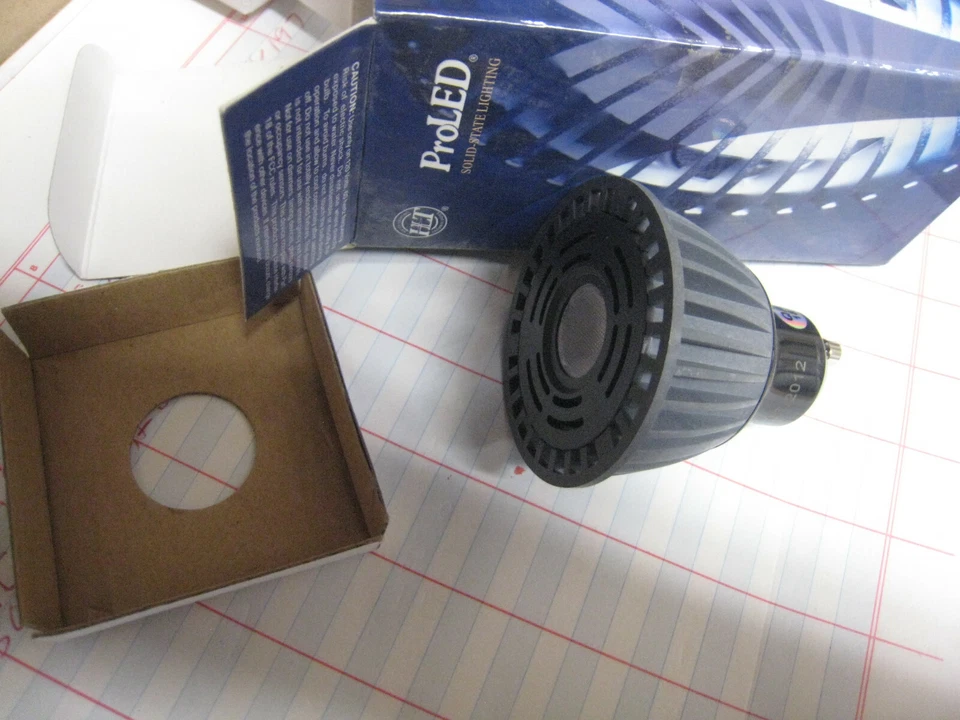 PROLED 80745 LED  E26 ProLED PAR16/3M4WW/FL/GU10/LED 4 watt 120v Warm White  - Image 2 of 4