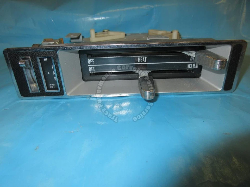 1969-1975 International Harvester Pickup Travelall Heater Control 366615C92 - Image 2 of 4