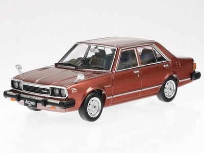 Honda Accord Sedan EX-L SA22C 1977 copper metallic diecast model car JPL33 IXO 1